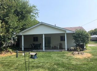 510 Maple Ln, Mooresville, IN