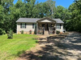 5550 Hillsdale St, Fort Lawn, SC 29714