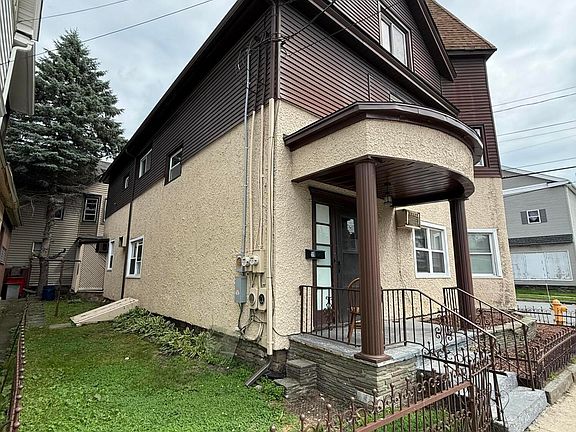 3rd image of 59 7th Ave