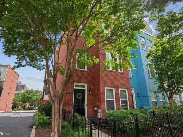 1216 W St NW, Washington, DC 20009