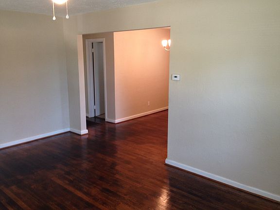 5th image of 4714 Pinehurst Ave