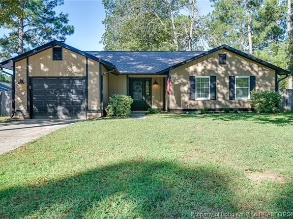 7028 Calamar Dr, Fayetteville, NC 28314