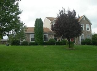 1497 Yeager Rd, Royersford, PA 19468