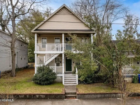 210 S 9th St #A, Wilmington, NC 28401