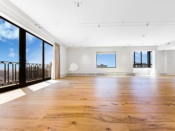 5th image of 1170 Sacramento St APT 16A