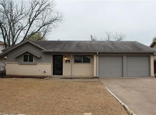 3206 Griffiths Dr, Irving, TX 75061