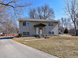 338 E Poplar St, Silver Lake, WI 53170
