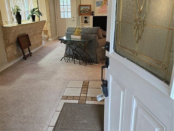 2nd image of 113 Wyckfield Road