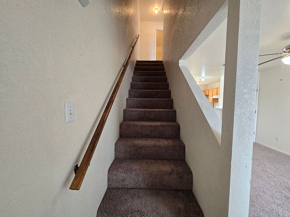 1st image of 4202 Deek Dr #B