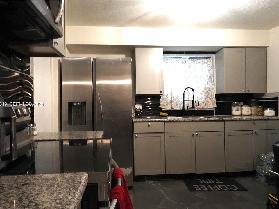 2nd image of 625 NE 130th St