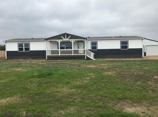 3243 County Road 1074, Celeste, TX 75423