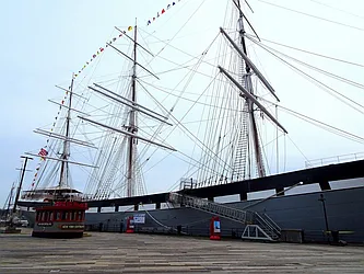 Rented by Rossi Living