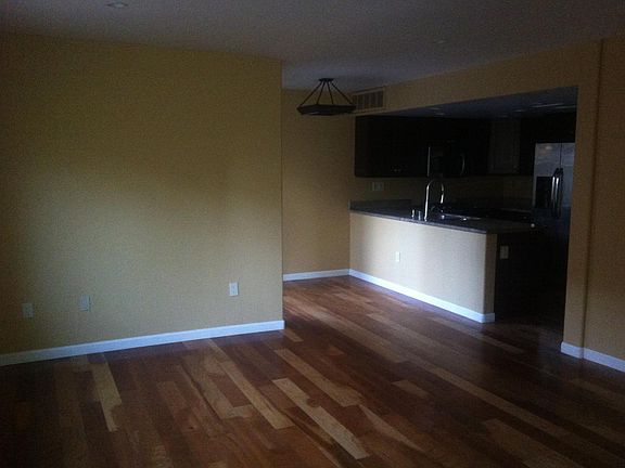 4th image of 4781 Idaho St