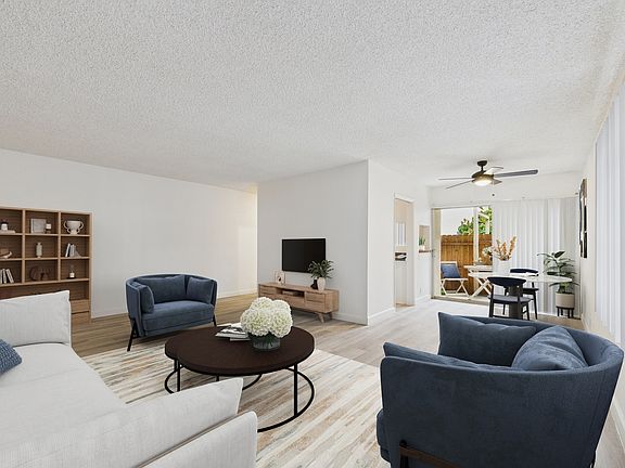 3rd image of 14929 Dickens St #1