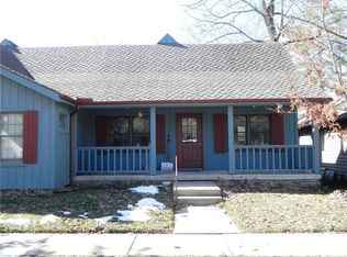 138 S Jefferson St #E, Nashville, IN 47448