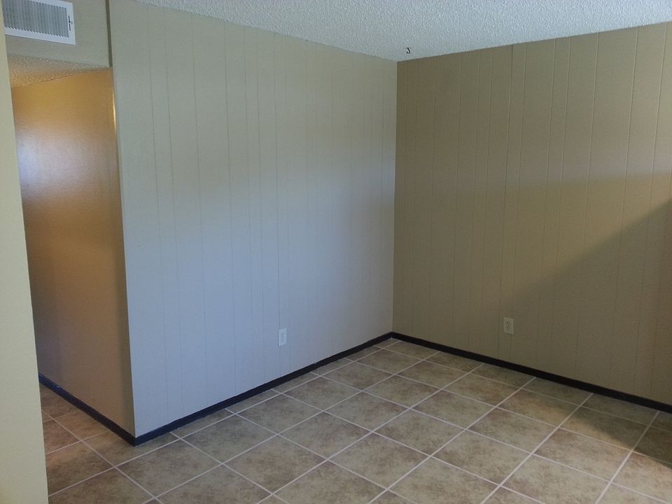 1st image of 6400 Edgemere Blvd APT 37