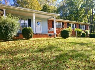 553 J A Hodge Rd, Piney Flats, TN 37686