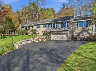 18 Brian Rd, Chelmsford, MA 01824