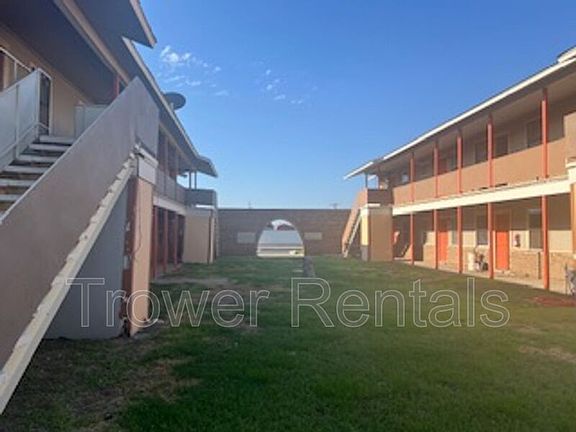 2nd image of 2909 E University Blvd APT 12