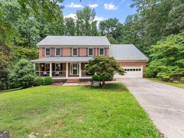 867 Pinbrook Dr, Lawrenceville, GA 30043