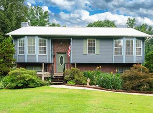 100 Lisa Ln, Springville, AL 35146