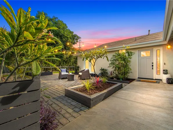 17281 Newland St, Huntington Beach, CA 92647