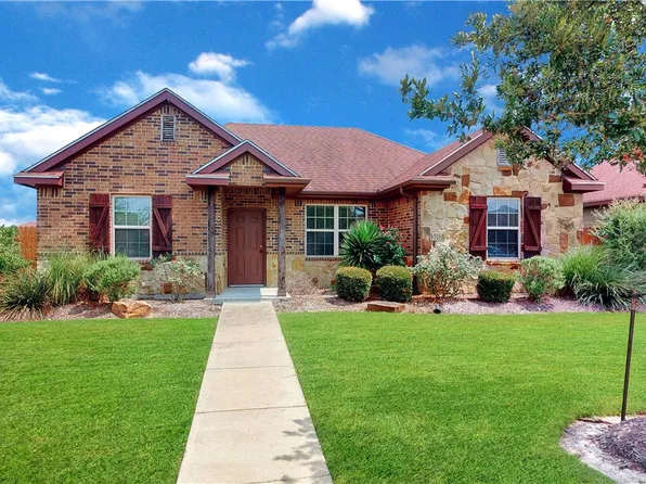 3017 Old Ironsides Dr, College Station, TX 77845