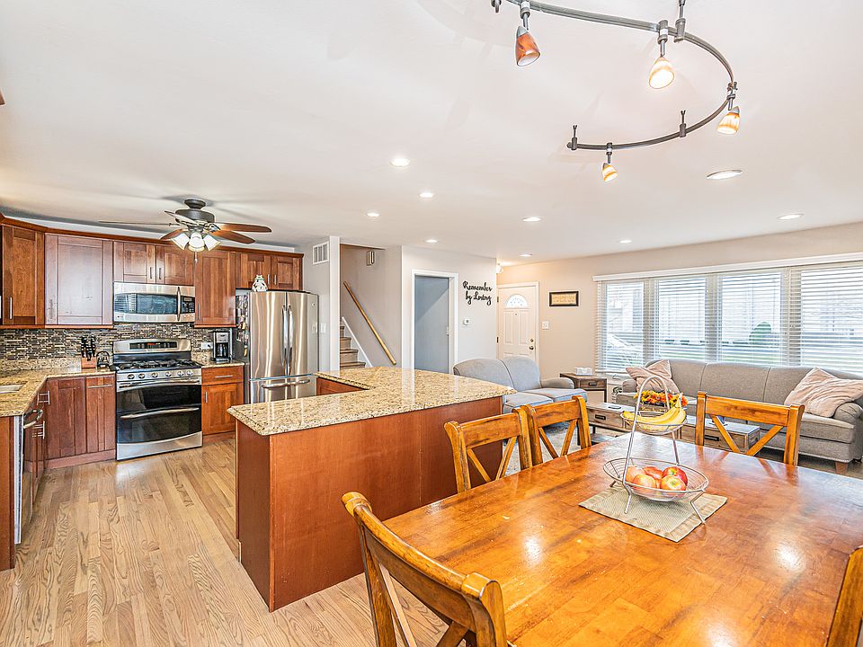 10301 S Kilbourn Ave, Oak Lawn, IL 60453 Zillow