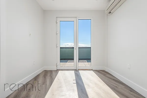 Rented by Rennit Inc. | media 4