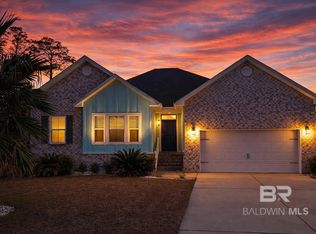2225 Hogan Dr, Gulf Shores, AL 36542