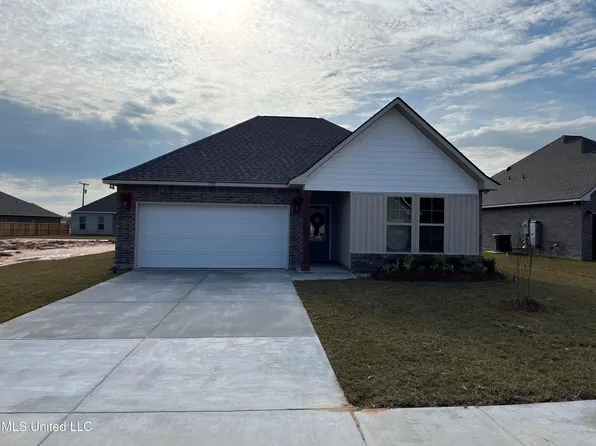 7759 Claymont Cir, Ocean Springs, MS 39564