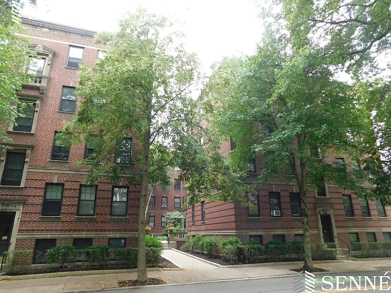 36 Linnaean St #15 — Photo 8