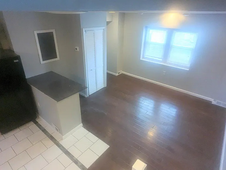 4108 Cambridge St #2 — Photo 5