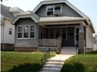 3437 S 9th St, Milwaukee, WI 53215