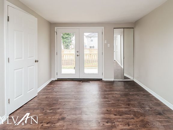 4th image of 2318 Keller Ave