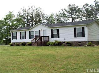 534 S Cokesbury Rd, Henderson, NC 27537