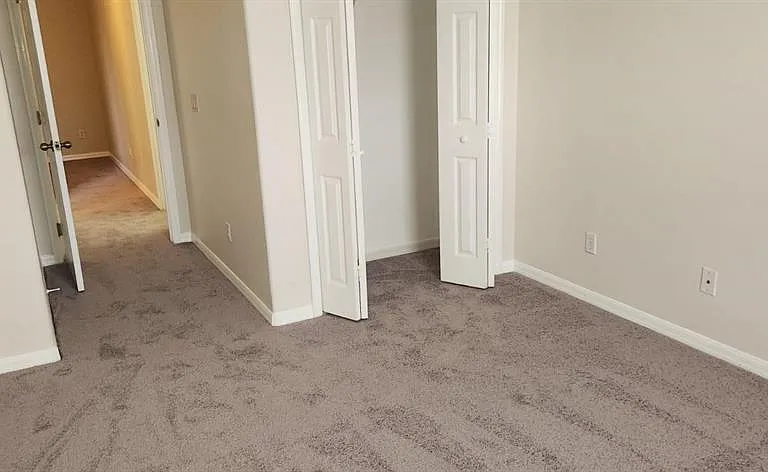536 Cresting Oak Cir #10 — Photo 13