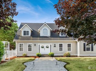 701 Sunrise Dr, Lynden, WA