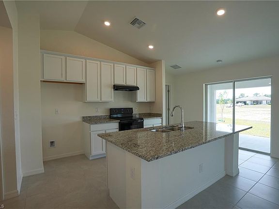 3rd image of 1815 NW 30th St