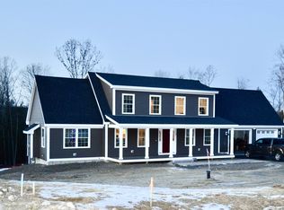 9 Echo Farm Dr, Epping, NH 03042