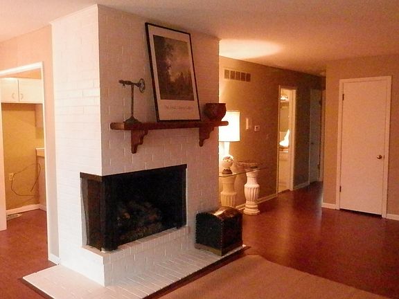 2nd image of 8704 Metcalf Ave APT 103