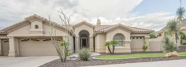 1424 E Desert Broom Way — Photo 4