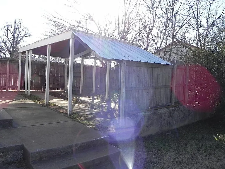 3421 NW 27th St — Photo 9