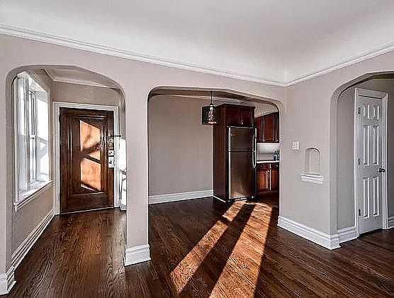 2nd image of 5614 W Wellington Ave #1A