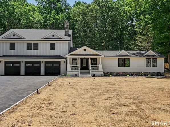 203 Wildflower Lane, Fairfield, CT 06824