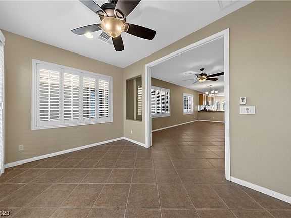 4th image of 3632 Citrus Heights Ave