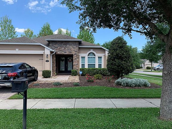 2nd image of 120 Gladesdown Ct
