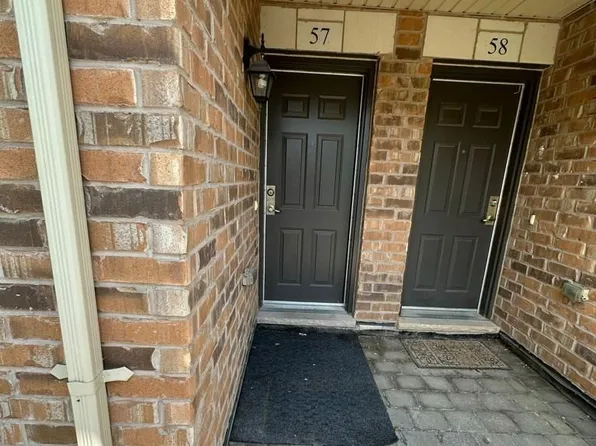 2441 Greenwich Dr #57, Oakville, ON L6M 0S3