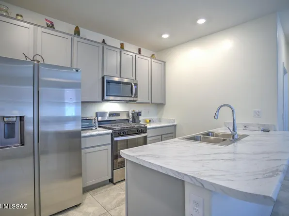 12718 N Whatley Ave, Marana, AZ 85653
