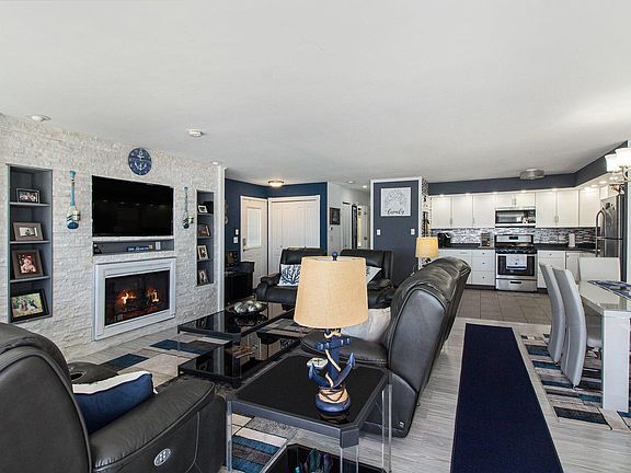 5th image of 638 Dorbert Dr #18